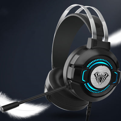 Noise-canceling headphones for gaming