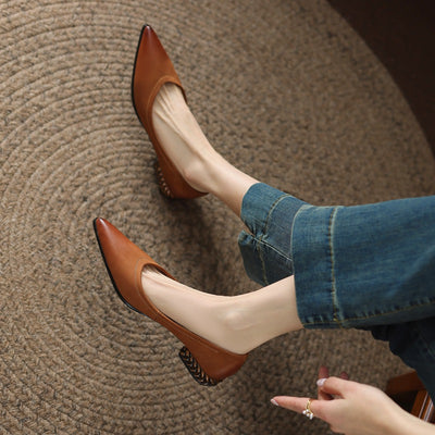 Chaussures basses à bout pointu colorées rétro pour femmes